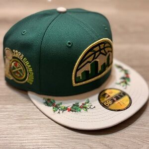 Rare Denver Nuggets Novelty Holly 59FIFTY Fitted Hat NBA Size 7 1/4